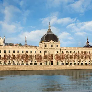 Hotel Intercontinental - Dieu By Ihg, Lione